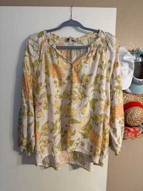 Light Floral Peasant Blouse in Yellow & Green